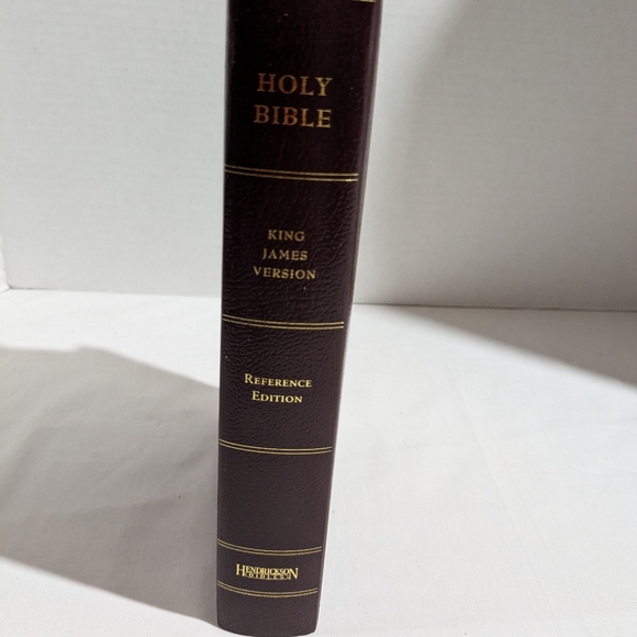 KJV Personal Size Giant Print Reference Edition Bible Hendrickson Bibles - Picture 7 of 14